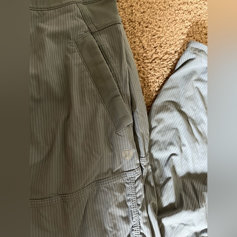 LULULEMON Gray Striped Dance STUDIO Pants Unlined